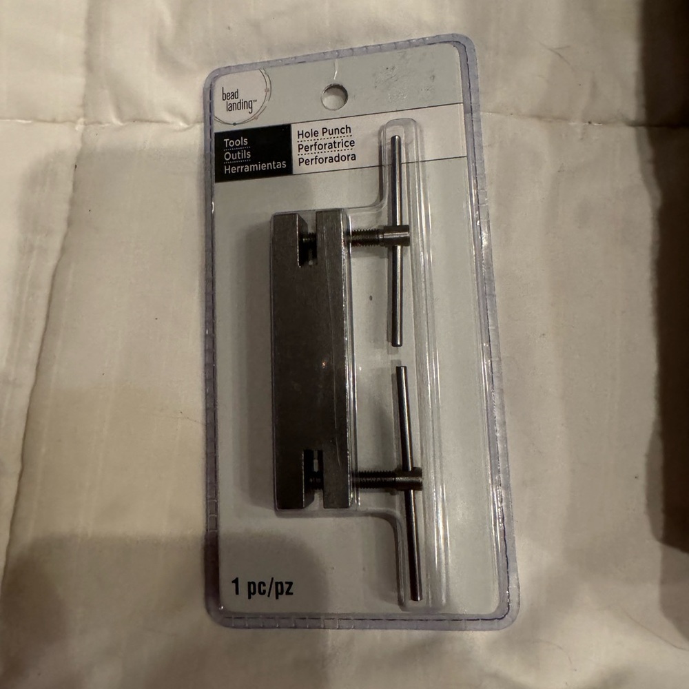 Bead Landing Tools Hole Punch 149657 NEW SEALED